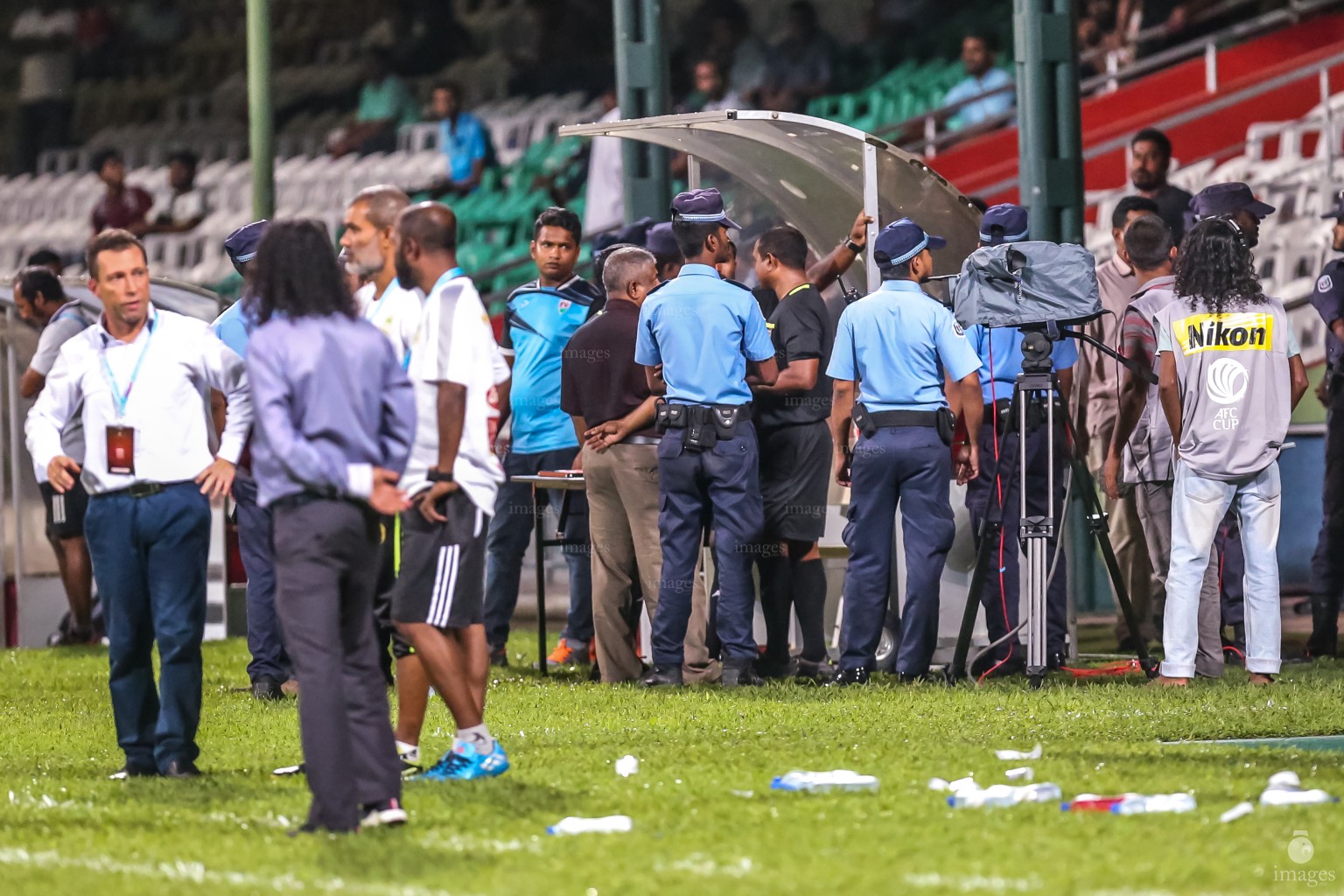 Ooredoo Dhivehi Premier League 2017, Maziya SR vs Green Streets, Male , Maldives. Monday, September. 11, 2017.( Images.mv Photo/ Ismail Thoriq )